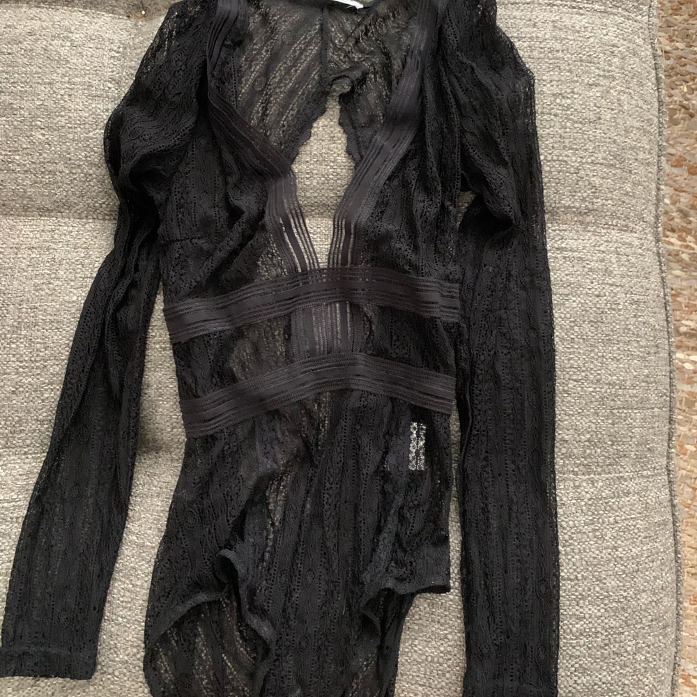 Women’s Lacy body suit